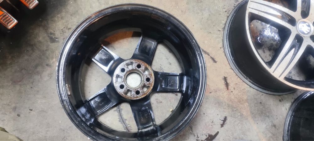 На 16 5/100 Тойота И Т Д