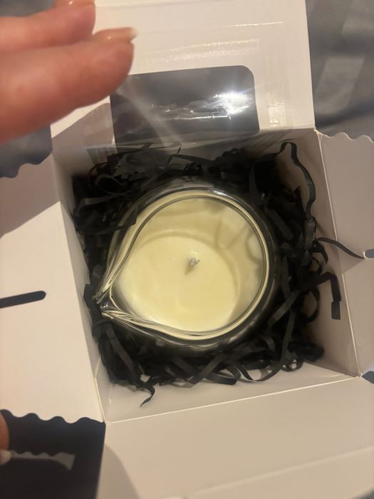 Премиум масажна свещ за тяло и коса – домашен спа ритуал