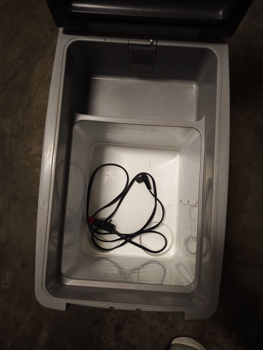 Frigider portabil Dometic