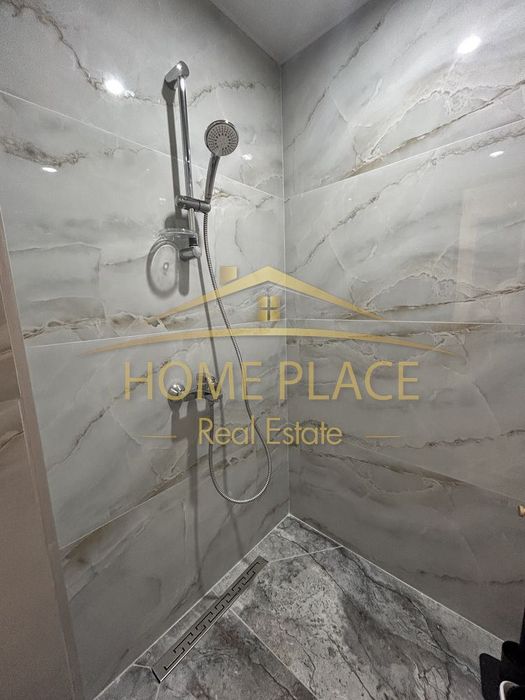 Дава се под наем Тристаен апартамент в Варна, Център - 100 кв.м за 1122 € - Снимка #7