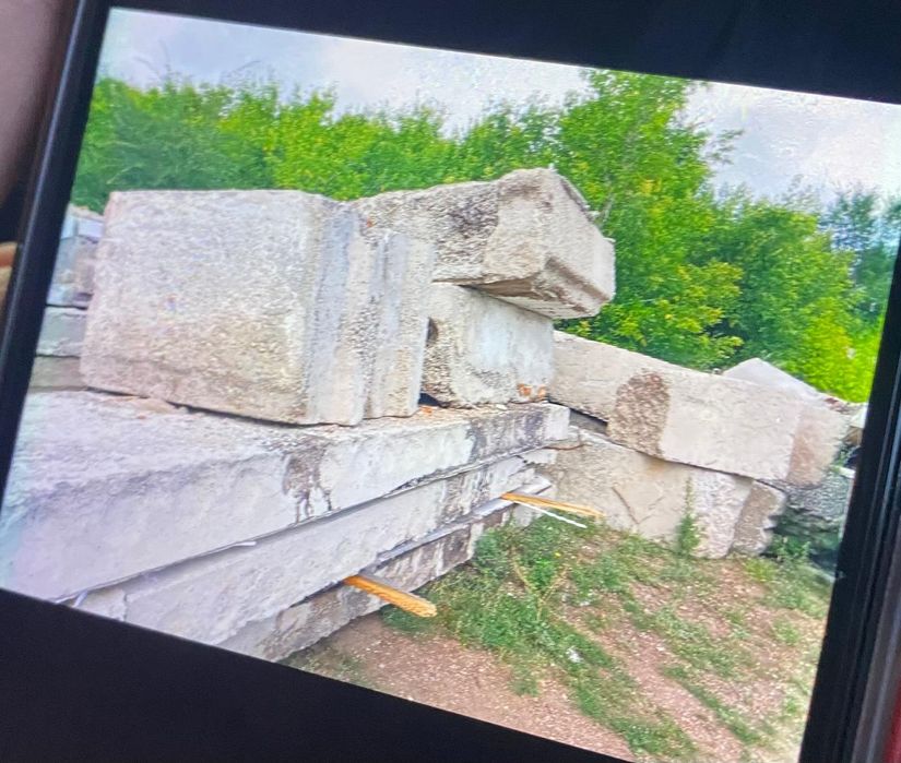 Продам плиты 6.3длина, ширина 120см