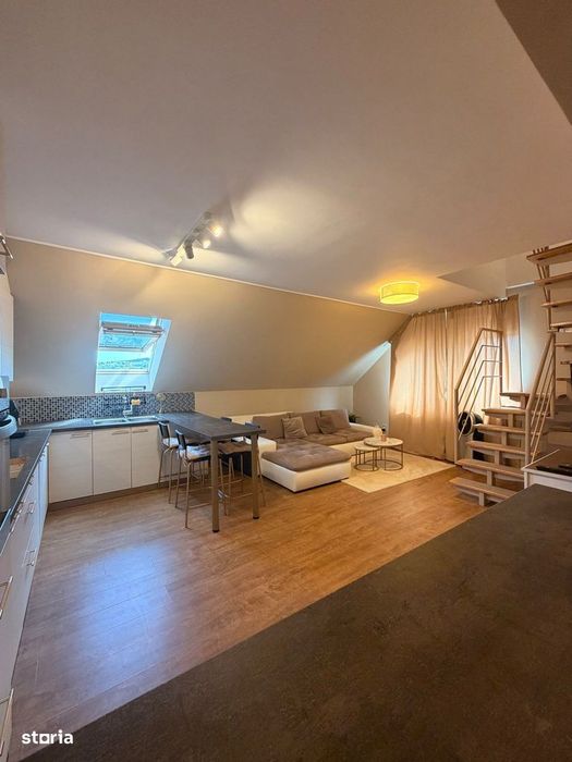 Apartament 3 camere cu scara interioara, mobilat si utilat, parcare