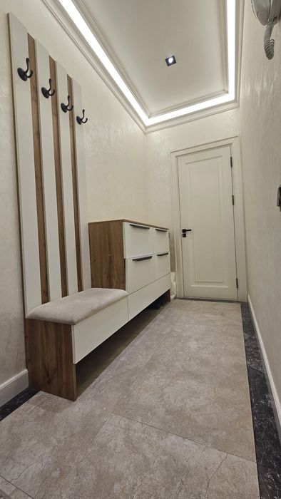 5 xonali kvartira yengi remonti bilan