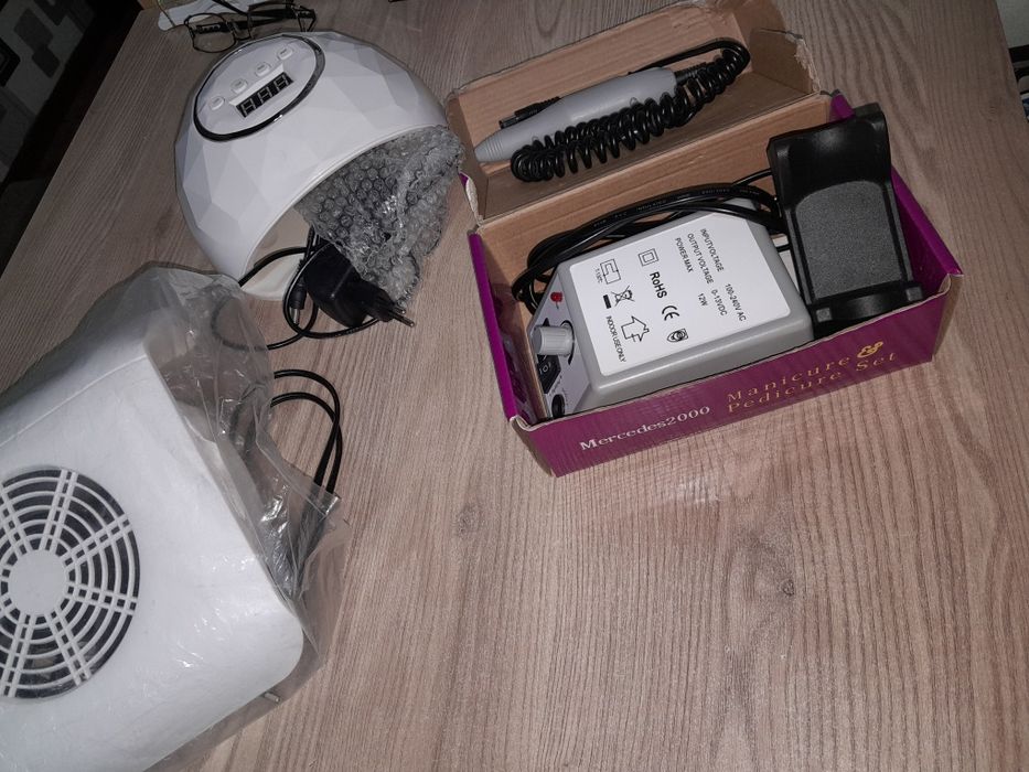 Продам набор для маникюра