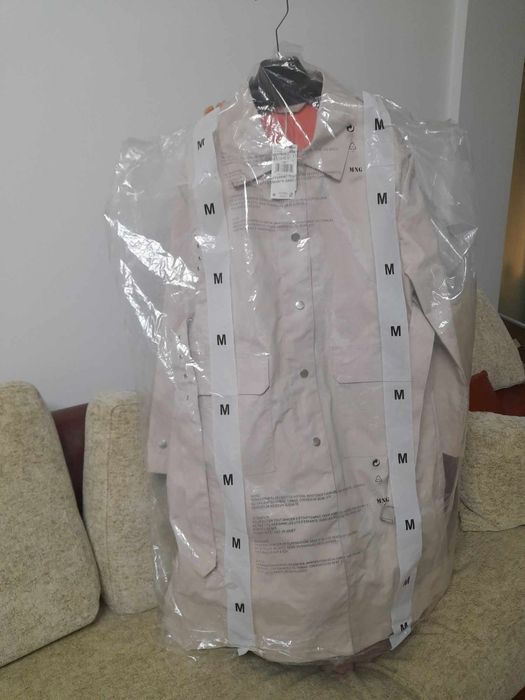 Чисто ново MANGO trench палто, водоустойчиво