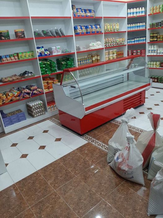 Витрина холодильник