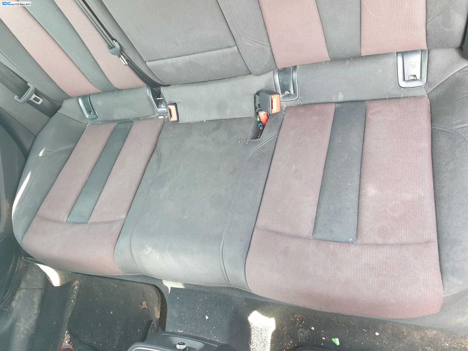 Bancheta Spate Sezut cu Spatar Audi A4 B9 Berlina Sedan NFL Non Facelift 2015 - 2019 [K4064]