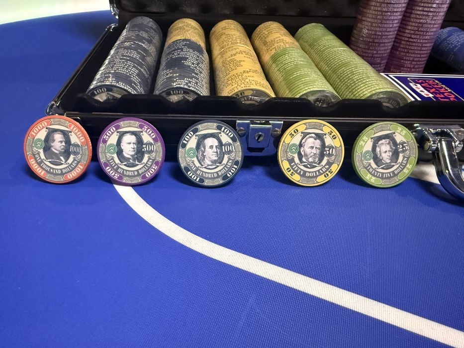 Set jetoane poker "The Dead Presidents" - 600 pcs