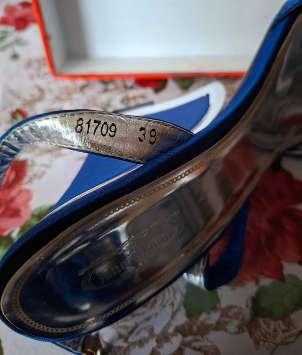 Sandale noi de damă