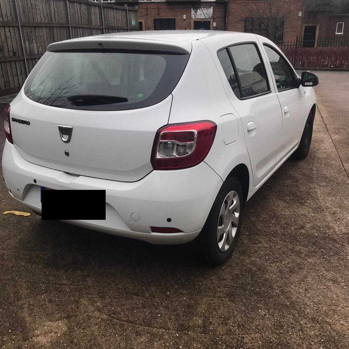 Piese caroserie Dacia Sandero 2 1,5dci 2015