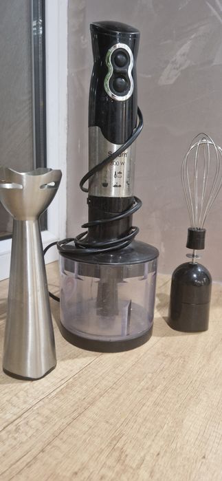 Блендер в хорошем состоянии