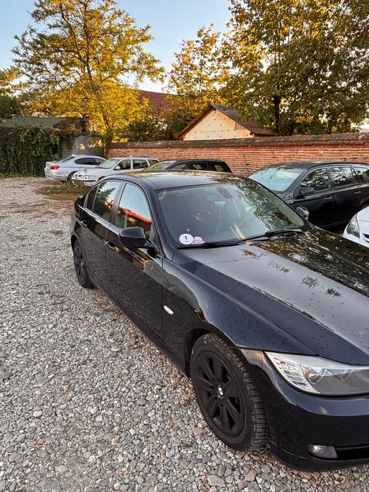 Vând BMW E90 318d 143 cp negociabil