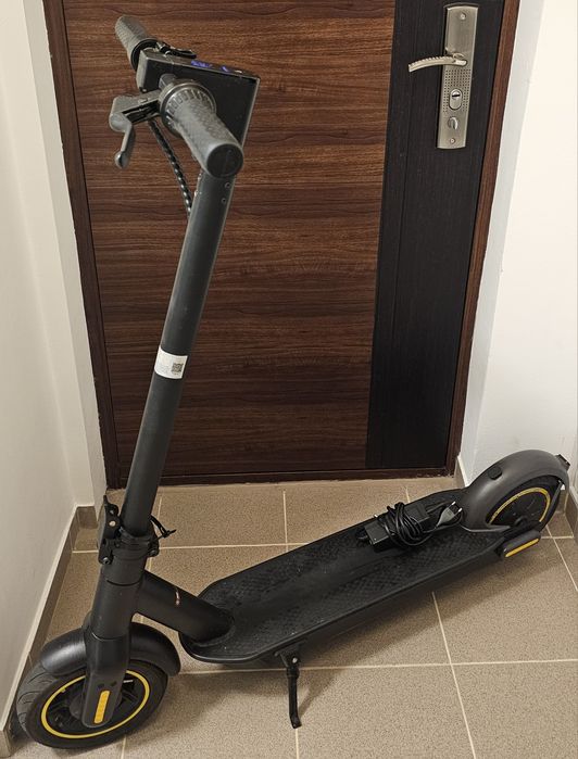 Trotineta electrica MagicBoard G30 (similar Ninebot G30)