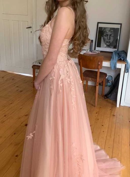 Розова бална рокля, размер S – елегантна, носена веднъж