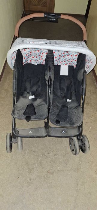 Carucior gemeni stare buna