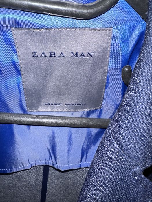 Vând Sacouri Zara stare buna