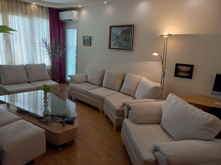 Тапицерски Услуги