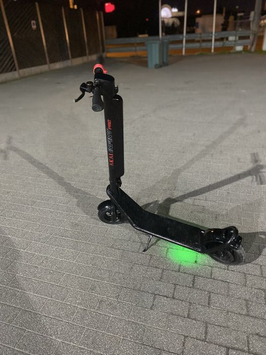 „ trotineta electrica Akai infyni pro-autonomie mare,stare foarte buna ”