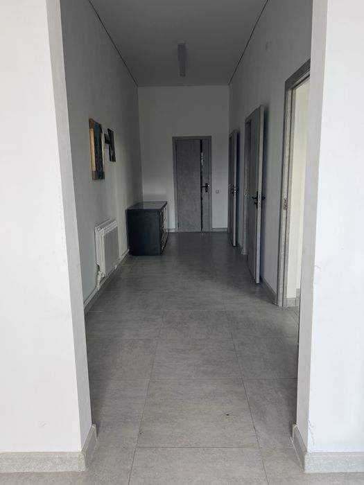 Продам комерческое помещение, в черте города ,