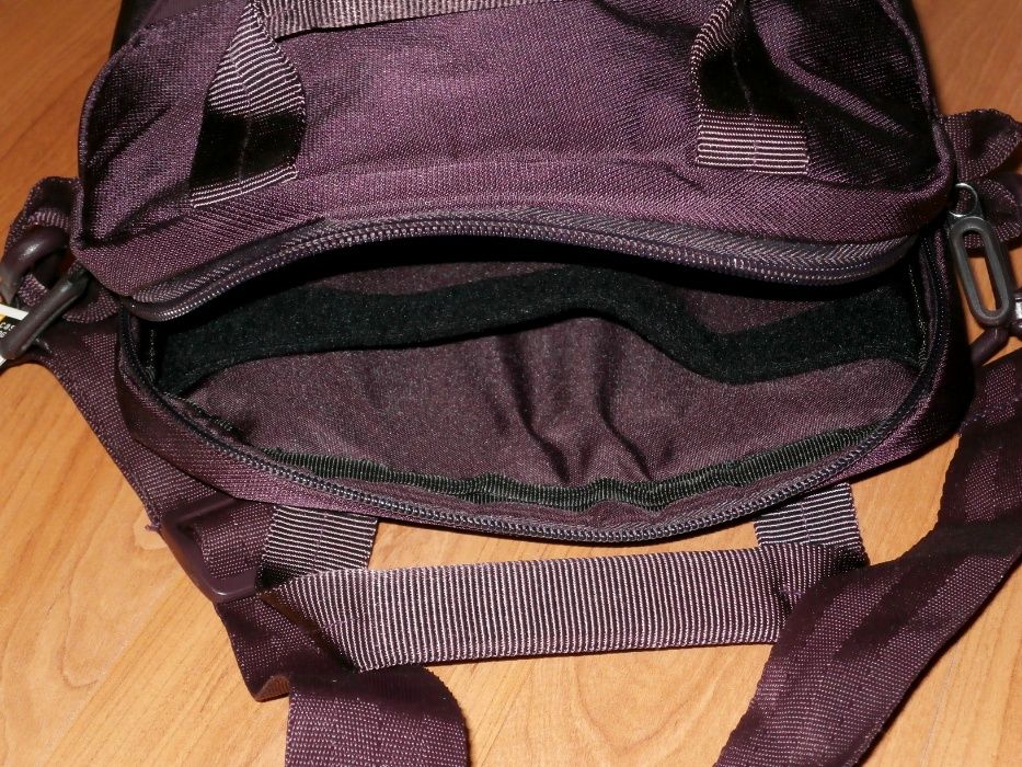 Geanta Case Logic MLA 110 Tannin pt iPad sau tableta pana la 10.1'