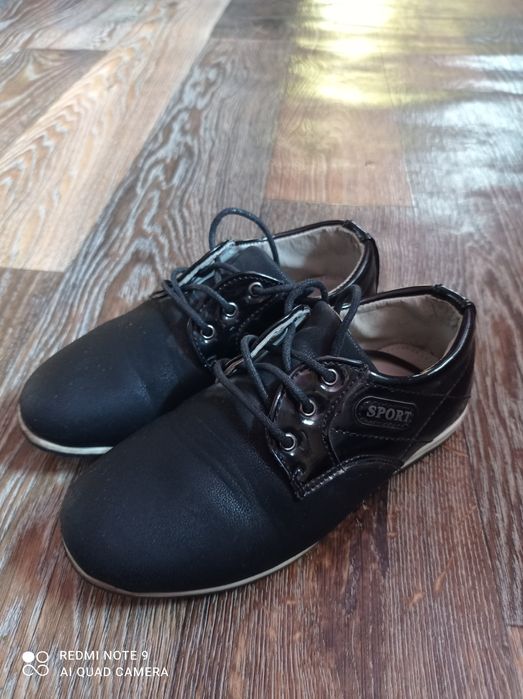 Обувь на мальчика. Размер 30,31,33.