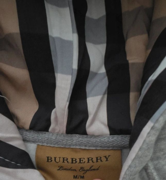 Bluza burberry nou noută
