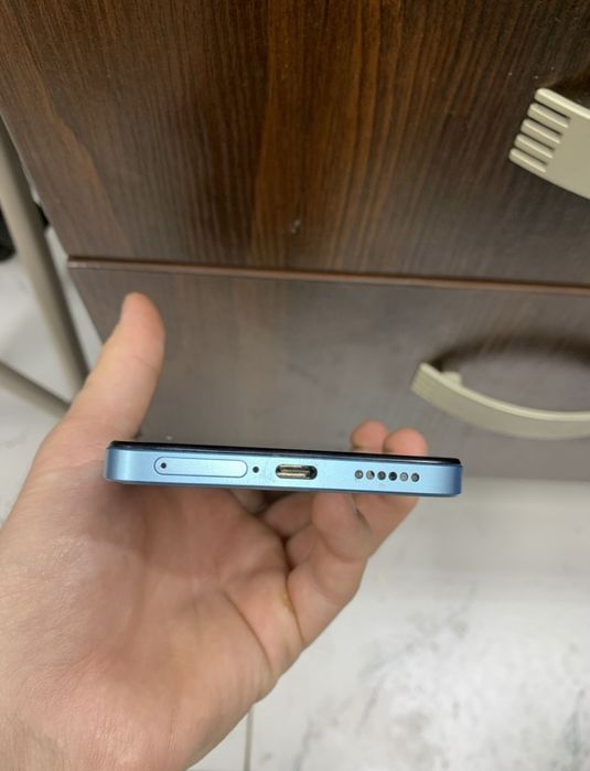 Продается Redmi note 14 8/256GB