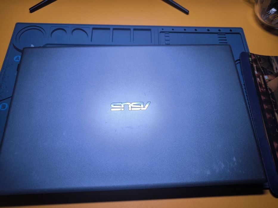 Asus vivobook 15 x512