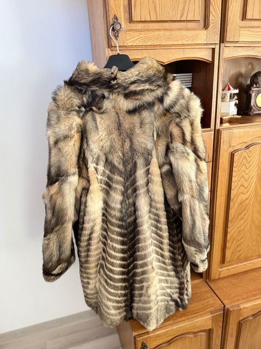 Haină de blană naturală