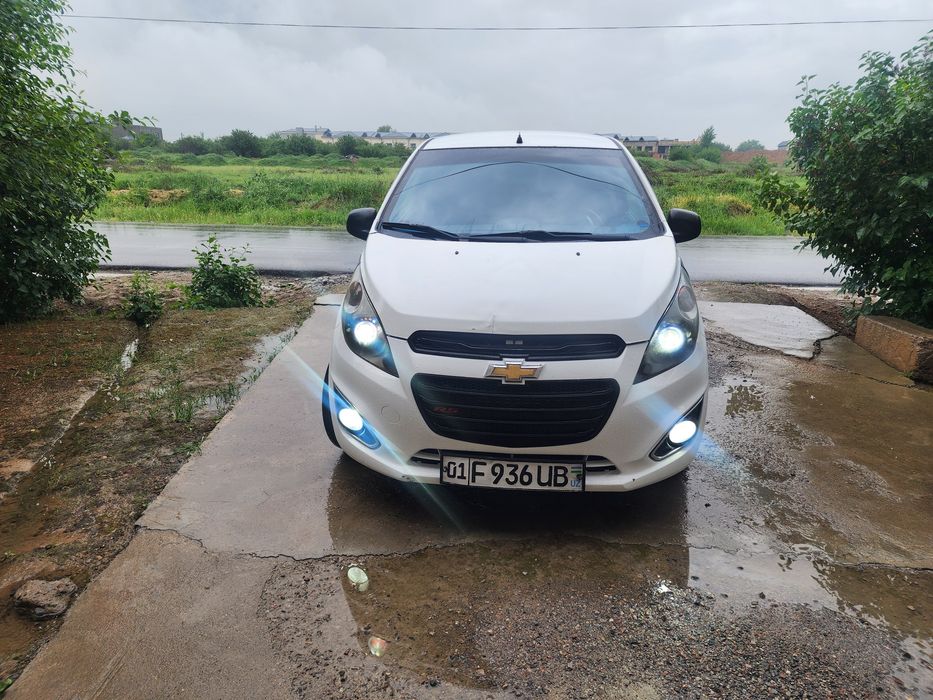 Chevrolet Spark 2011 — 3