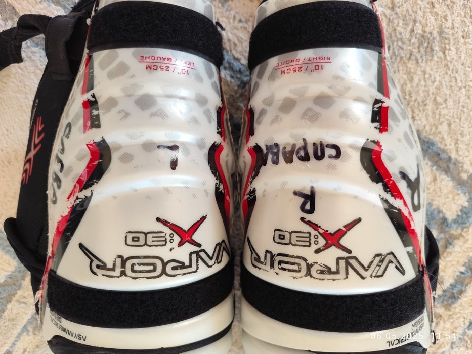 Щитки хоккейные Bauer детские