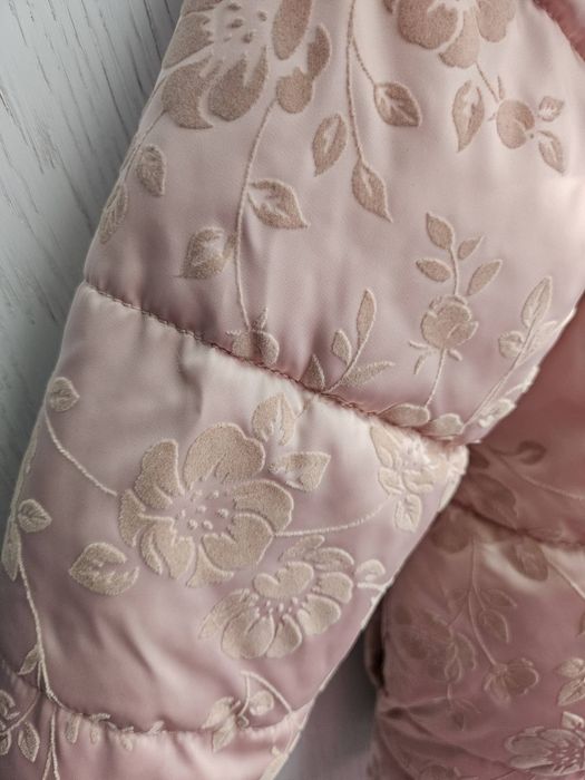 Зимно яке пепел от рози