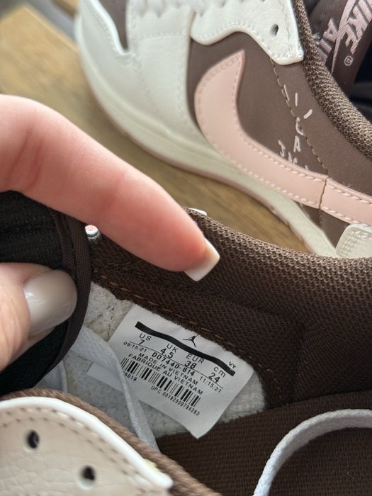 Маратонки nike dunk travis scott