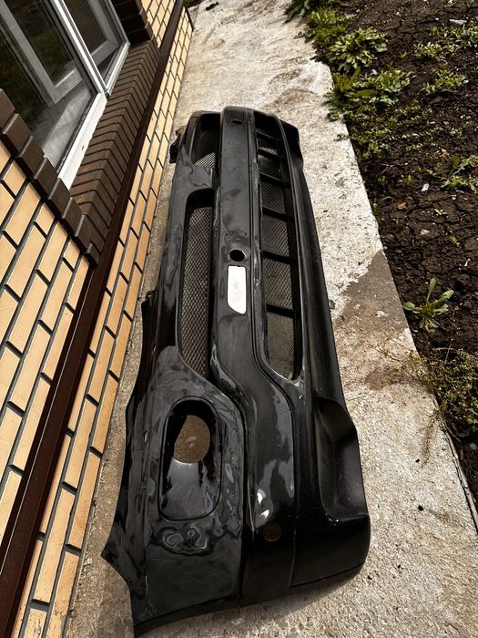 Бампер на БМВ е 53 4.8