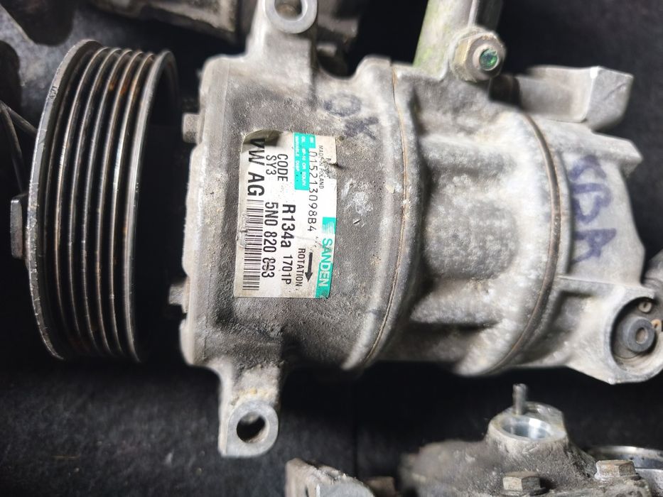 Compresor climă AC 1.9 tdi / 2.0 tdi Volkswagen Passat B6 / Golf 5 / Octavia 2 / Seat Leon / Audi A3 / Touran/ Eos