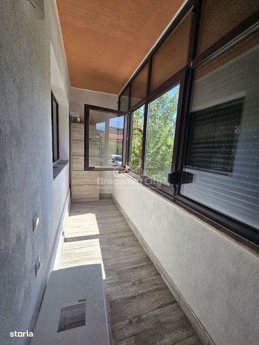 Inchiriere Apartament 3 cam cu curte Monumentului Bragadiru