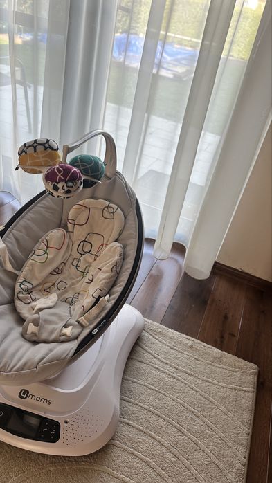 Leagan 4 Moms bebelusi