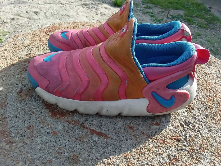 Adidasi Nike pentru fete, model rar, nr 35