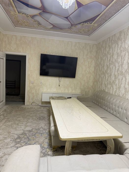 Уй сотилади нархи 105000$