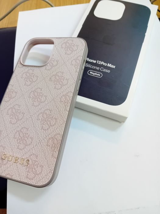 Husa Guess Iphone 13 ProMax. Pret 100 lei fix