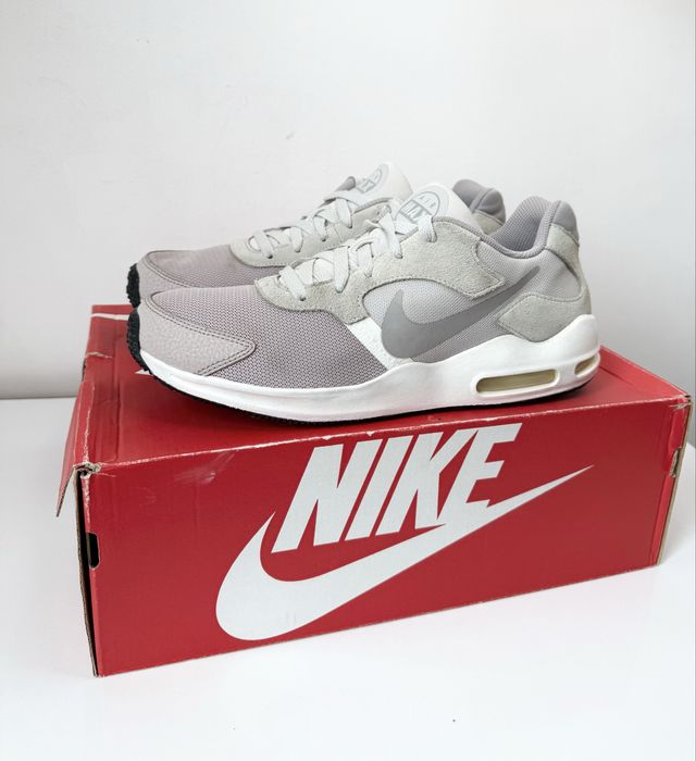 Nike Air Max Guile ( 42.5) 27.5см..Маратонки