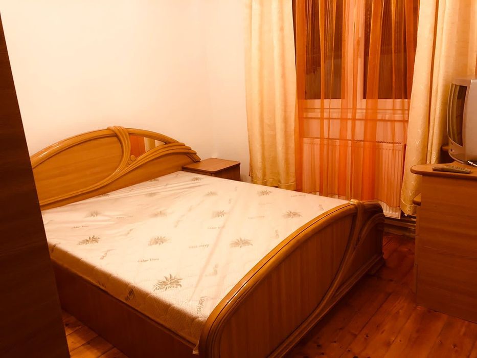 Închiriez apartament 2 camere