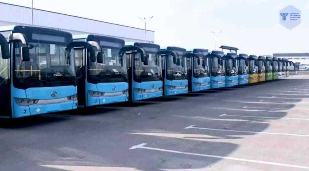 Avtobuslarda reklama.Реклама на Автобусах