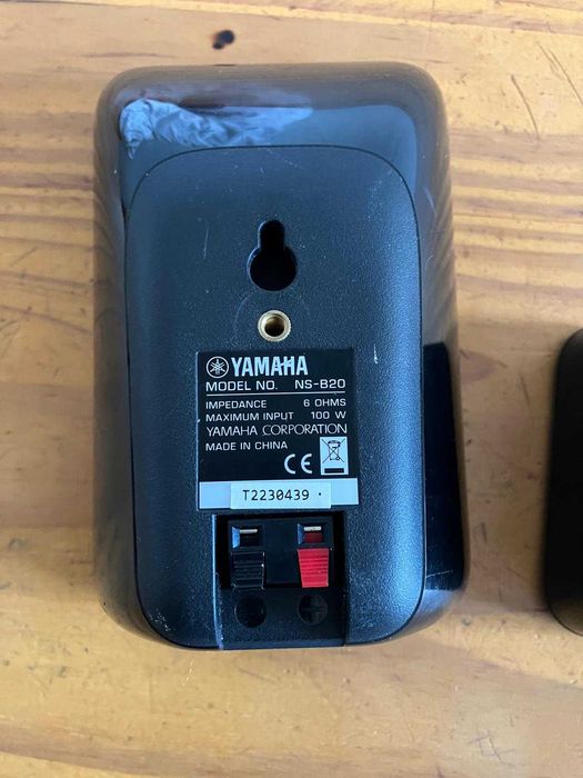 Boxe YAMAHA surround 2+1