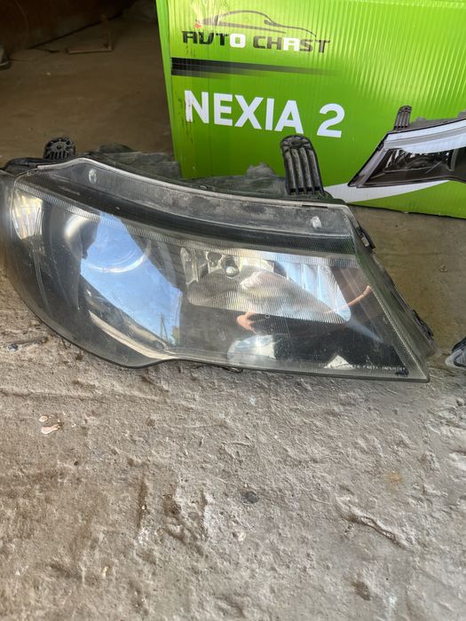 Фар для некси билед