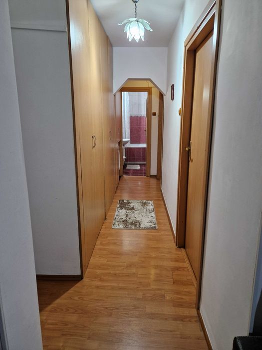 Vanzare apartament 3 camere