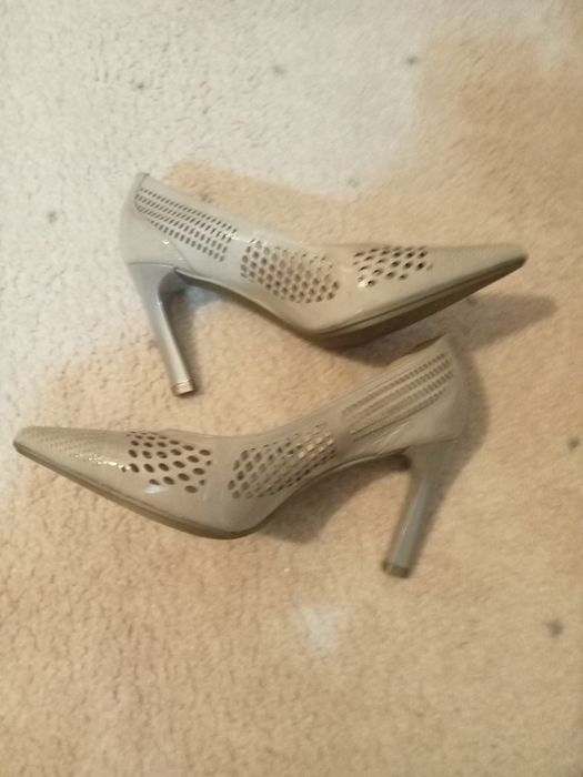 Pantofi stileto nr36