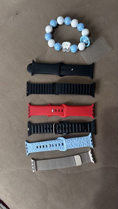 Продам ремешки на apple watch 41mm