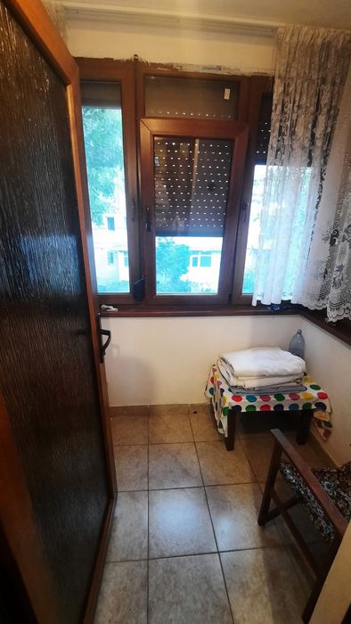 Vand apartament 2 camere