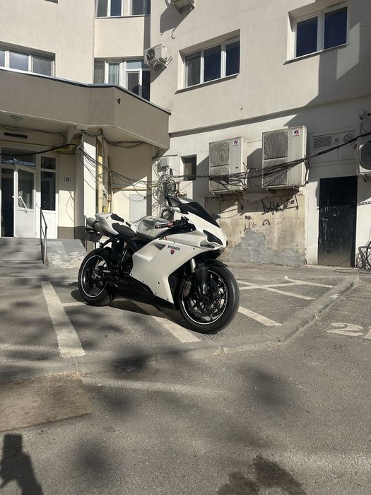 Ducati 1198 2011